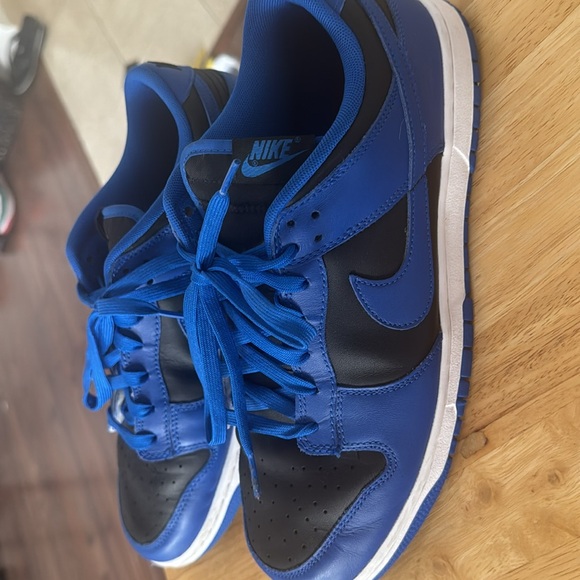 Blue and black low Nike men’s dunks - Picture 4 of 5